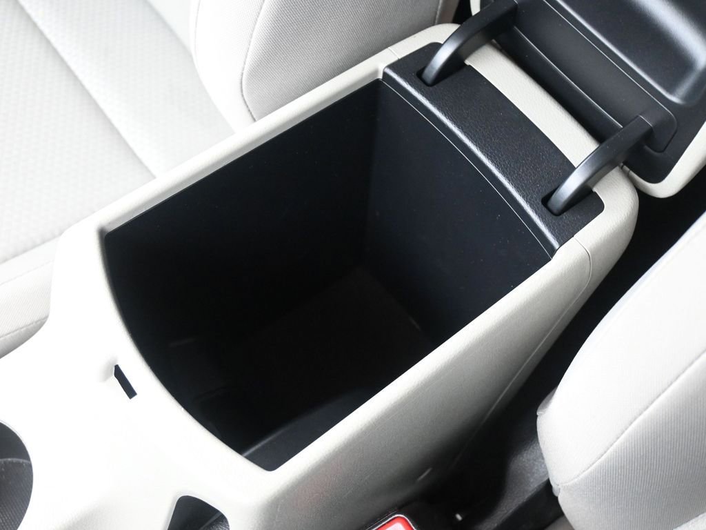 Used 2025 Kia Soul LX w/ LX Technology Package image 44