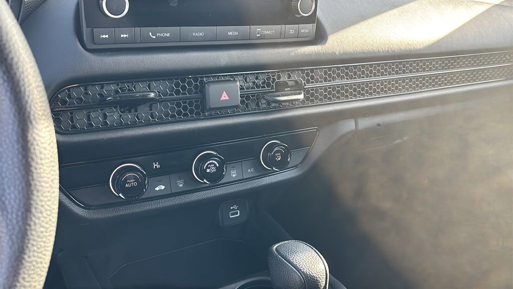 Certified 2023 Honda HR-V LX image 20