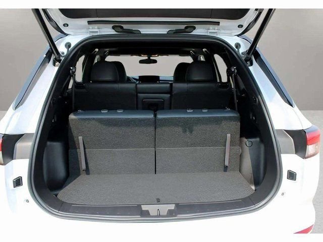 Used 2024 Mitsubishi Outlander SEL image 31