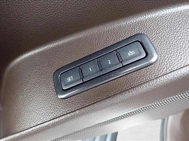 Used 2020 GMC Yukon Denali AWD/4WD image 18