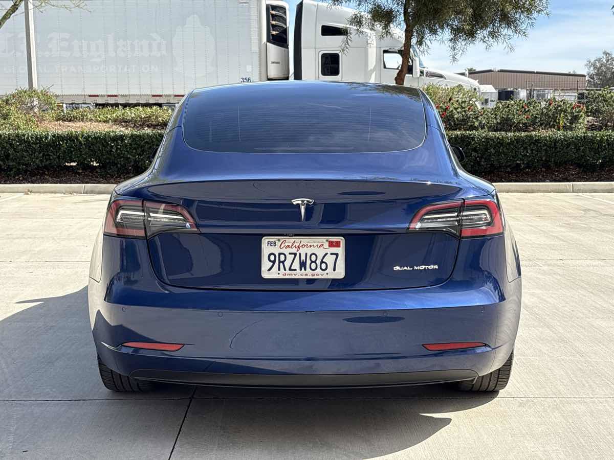 Used 2022 Tesla Model 3 Long Range image 4
