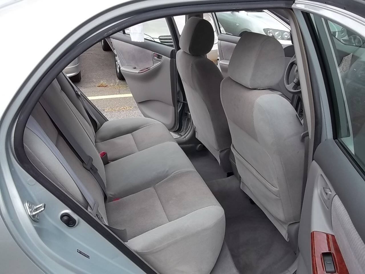 Used 2007 Toyota Corolla LE FWD image 11