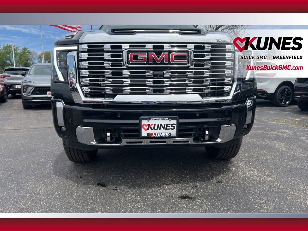 New 2026 GMC Sierra 2500 Denali w/ Denali Reserve Package AWD/4WD image 14