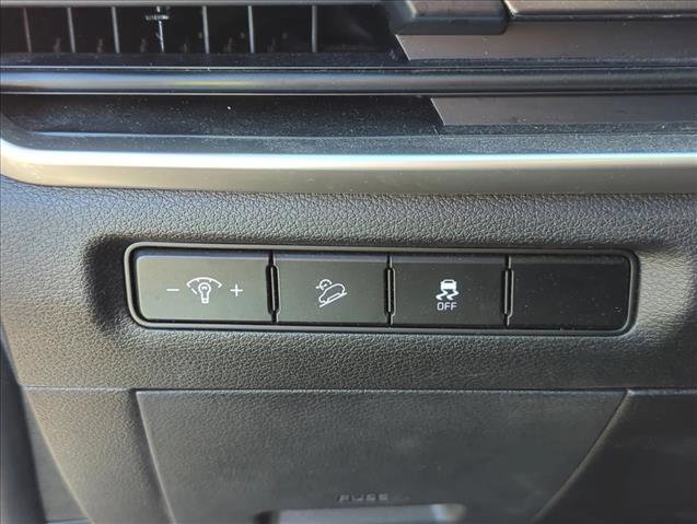 Used 2023 Kia Telluride LX image 13