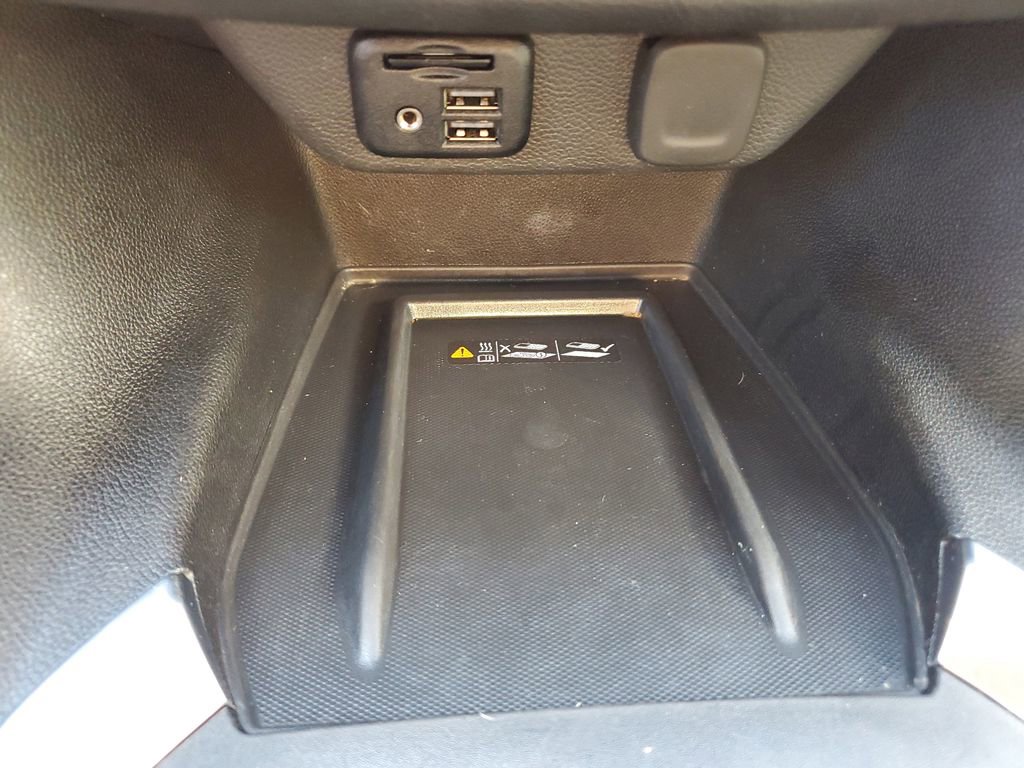 Used 2023 Chevrolet Traverse High Country image 28