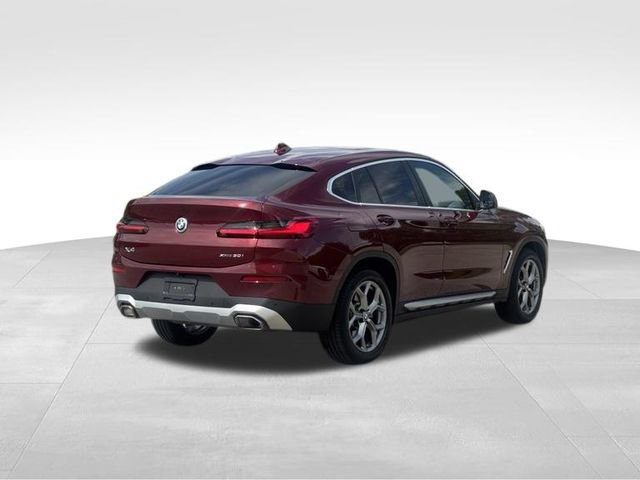 Used 2025 BMW X4 xDrive30i AWD/4WD image 9