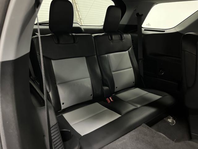 Used 2022 Ford Explorer XLT w/ Equipment Group 202A image 33