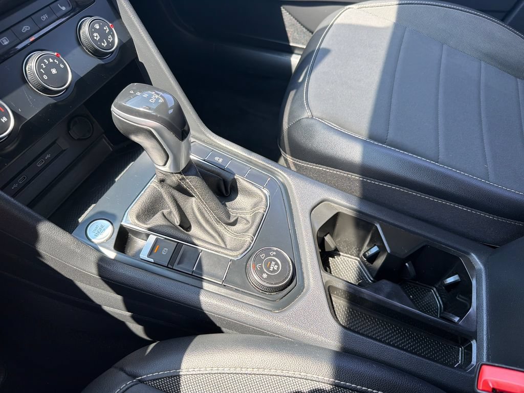 Certified 2022 Volkswagen Taos SE AWD/4WD image 18