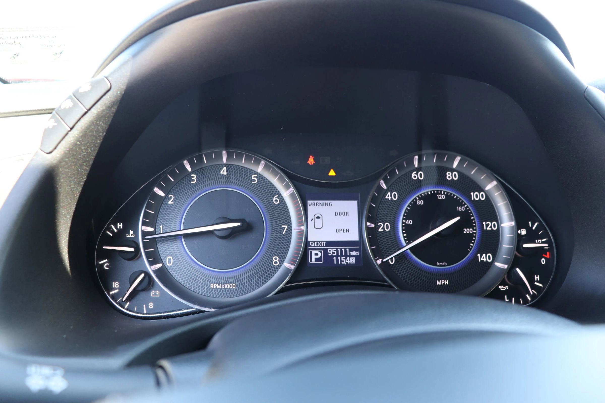 Used 2019 INFINITI QX80 Limited w/ All-Season Package image 6