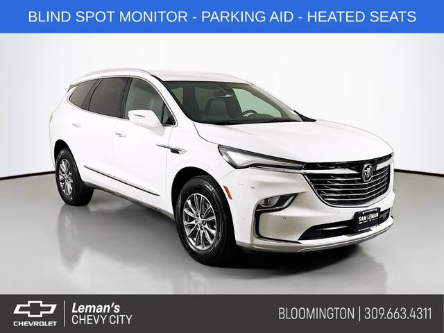 Used 2023 Buick Enclave Essence FWD image 1