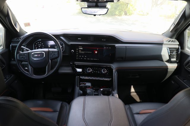Used 2023 GMC Sierra 1500 AT4 w/ Technology Package image 16