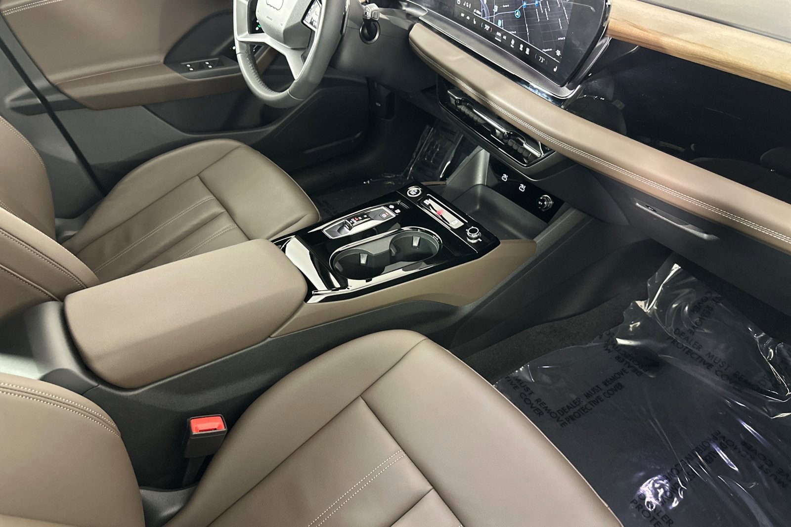 Used 2025 Audi Q6 e-tron Premium w/ Convenience Package image 15