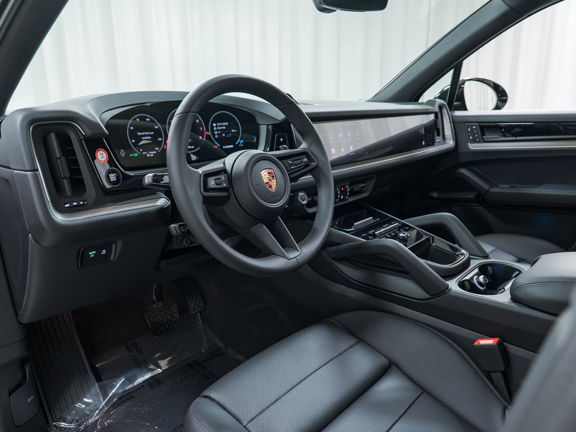 New 2026 Porsche Cayenne S AWD/4WD image 15