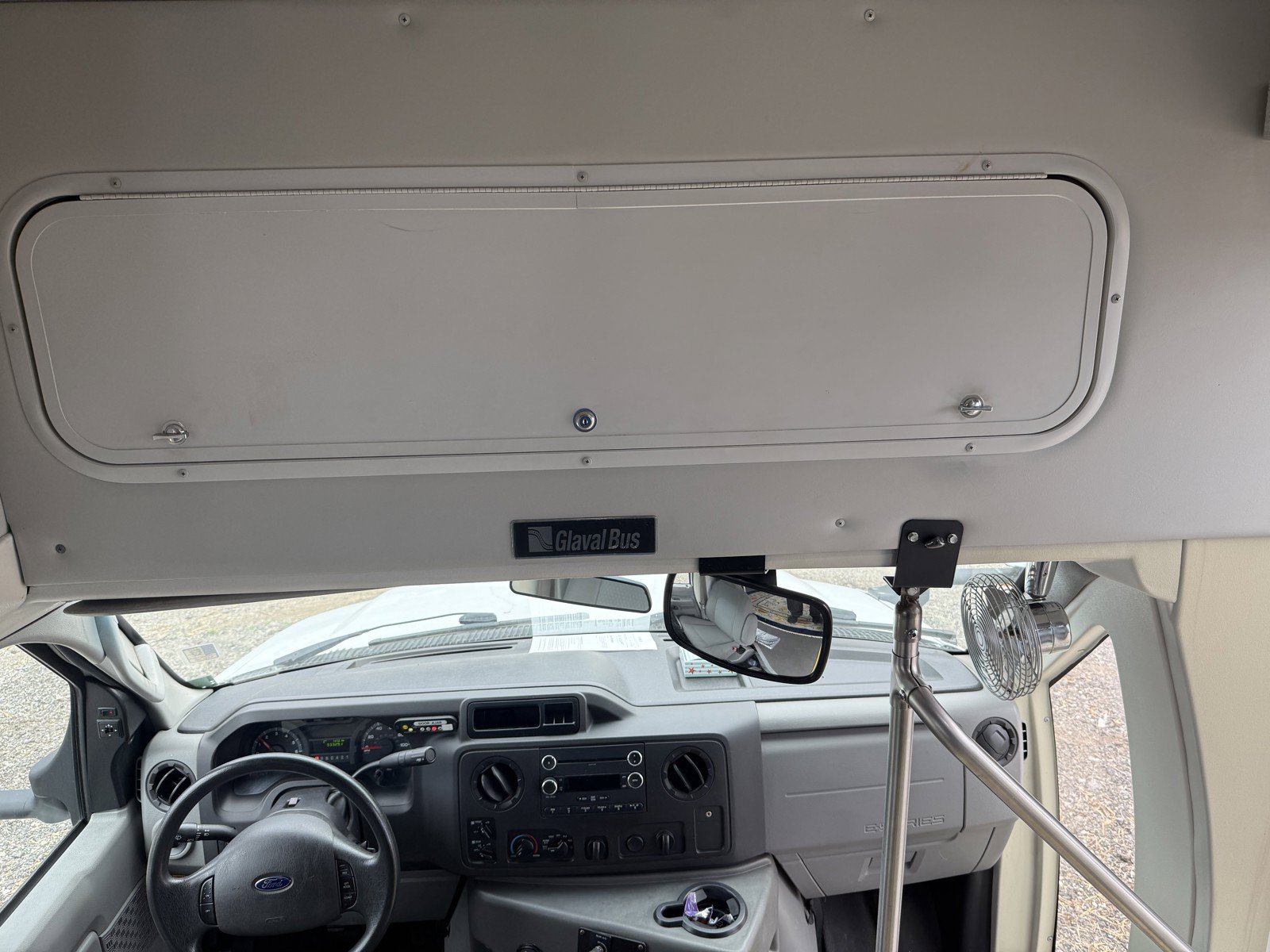 Used 2016 Ford E-450 and Econoline 450 Super Duty w/ Shuttle Bus Prep Package RWD image 22