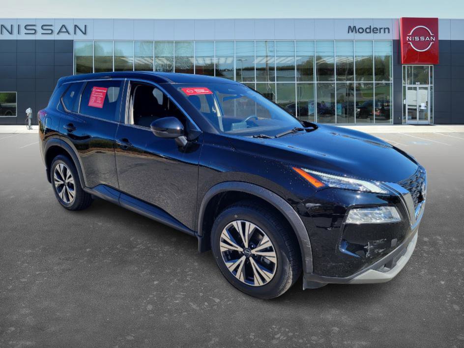 Certified 2023 Nissan Rogue SV image 3