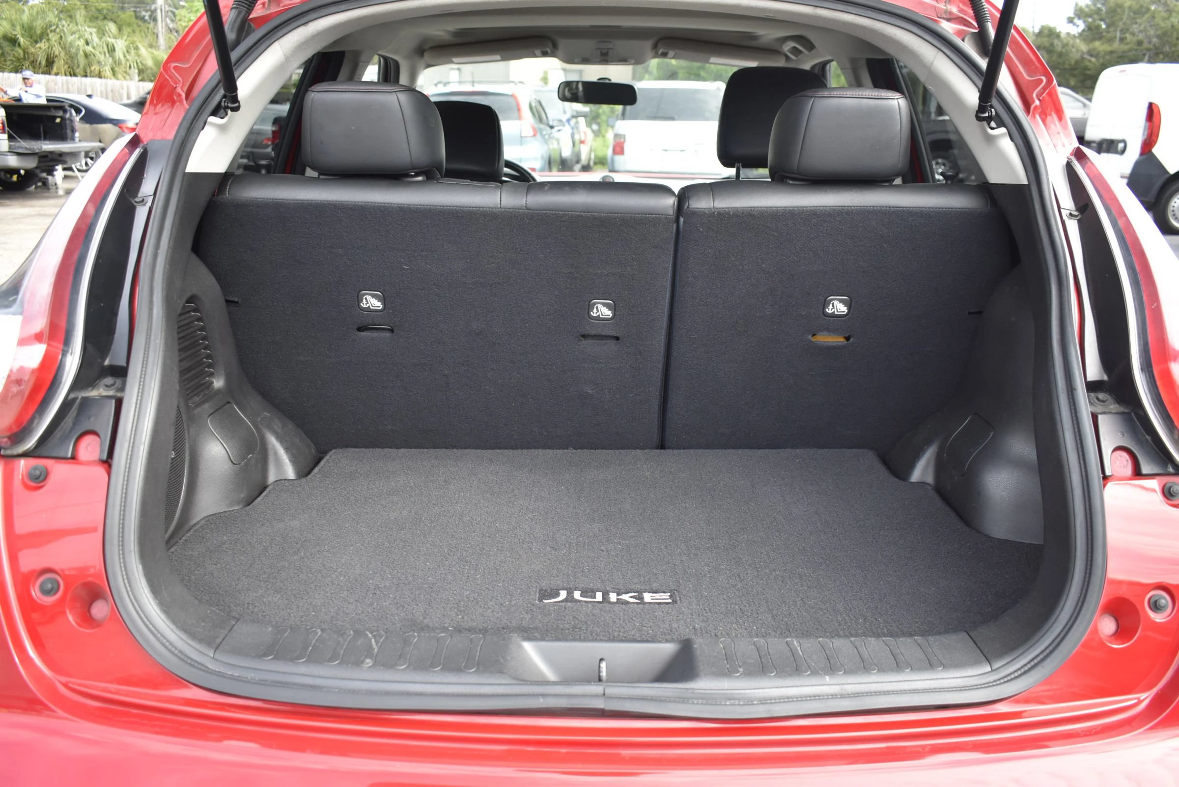 Used 2016 Nissan Juke SL FWD image 10