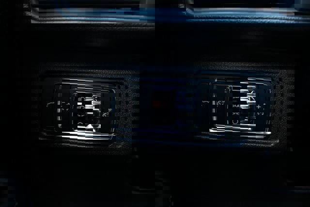 New 2026 Lincoln Corsair Premiere image 37