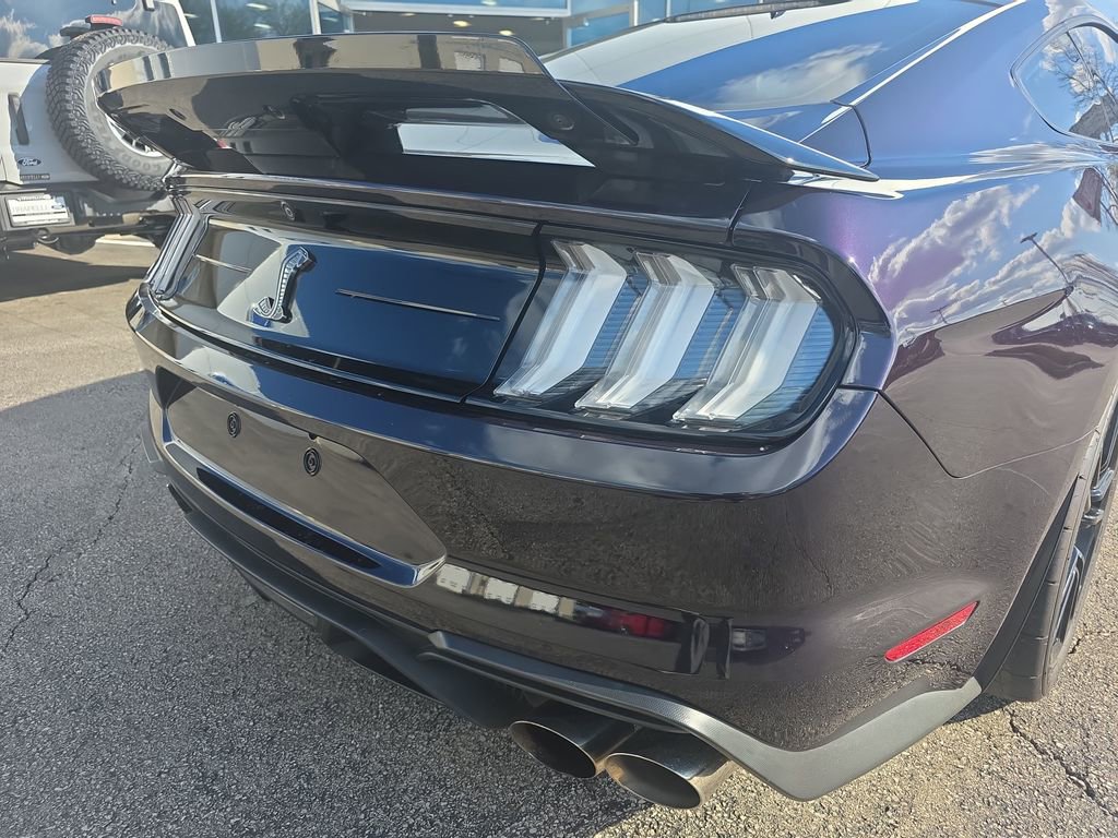 Used 2022 Ford Mustang Shelby GT500 w/ Technology Package image 15