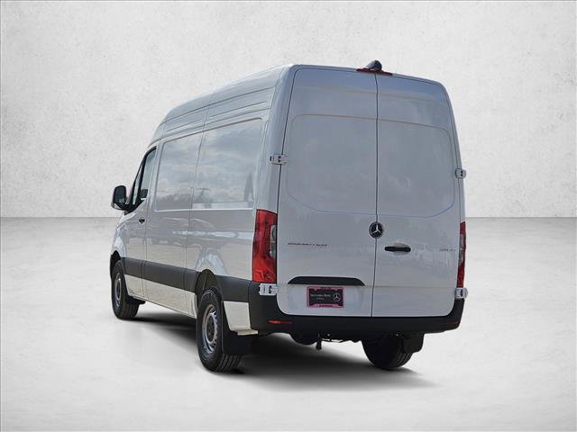 Used 2025 Mercedes-Benz Sprinter 2500 image 8