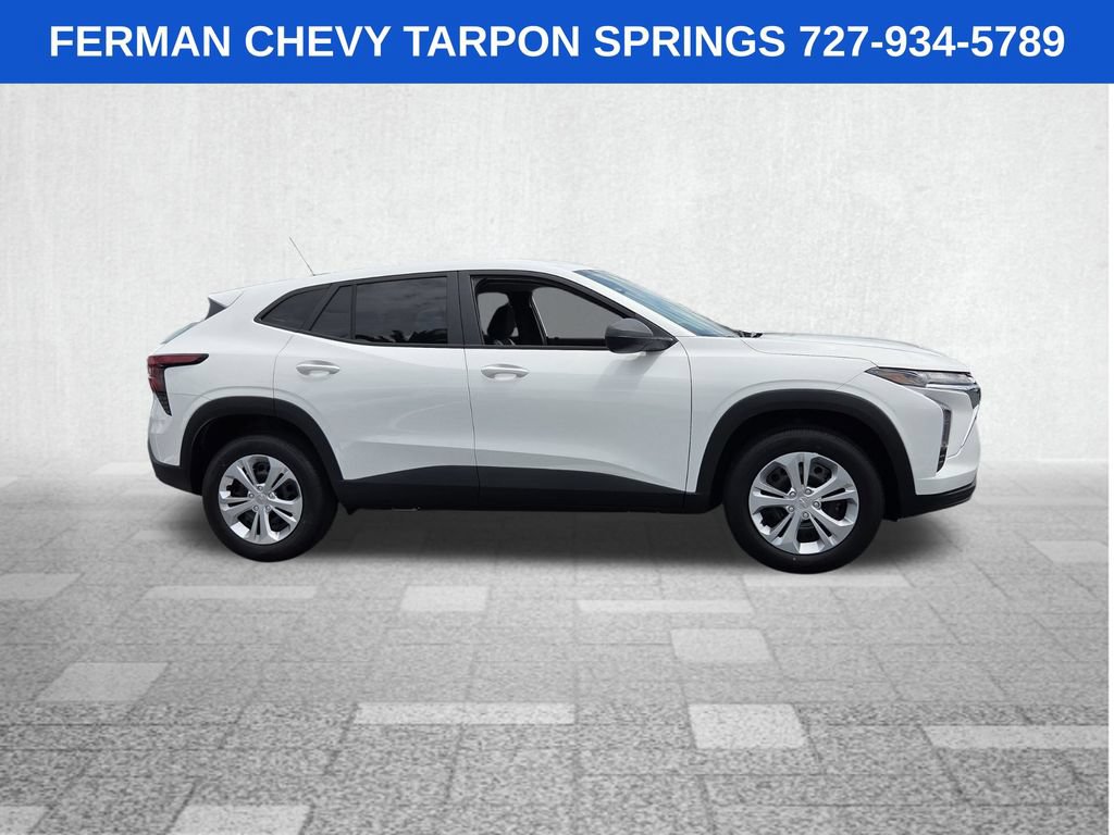 New 2026 Chevrolet Trax LS FWD image 10