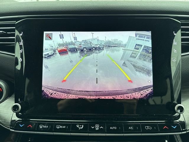 Used 2024 Jeep Wagoneer L Series II w/ Flexible Seating Group image 16