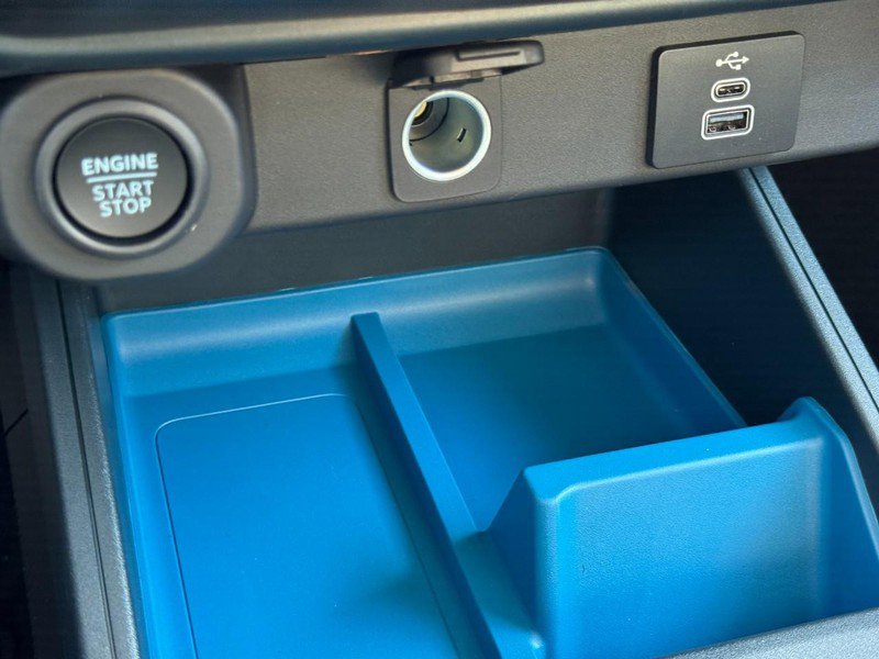 New 2025 Ford Maverick XLT w/ Equipment Group 301A image 14