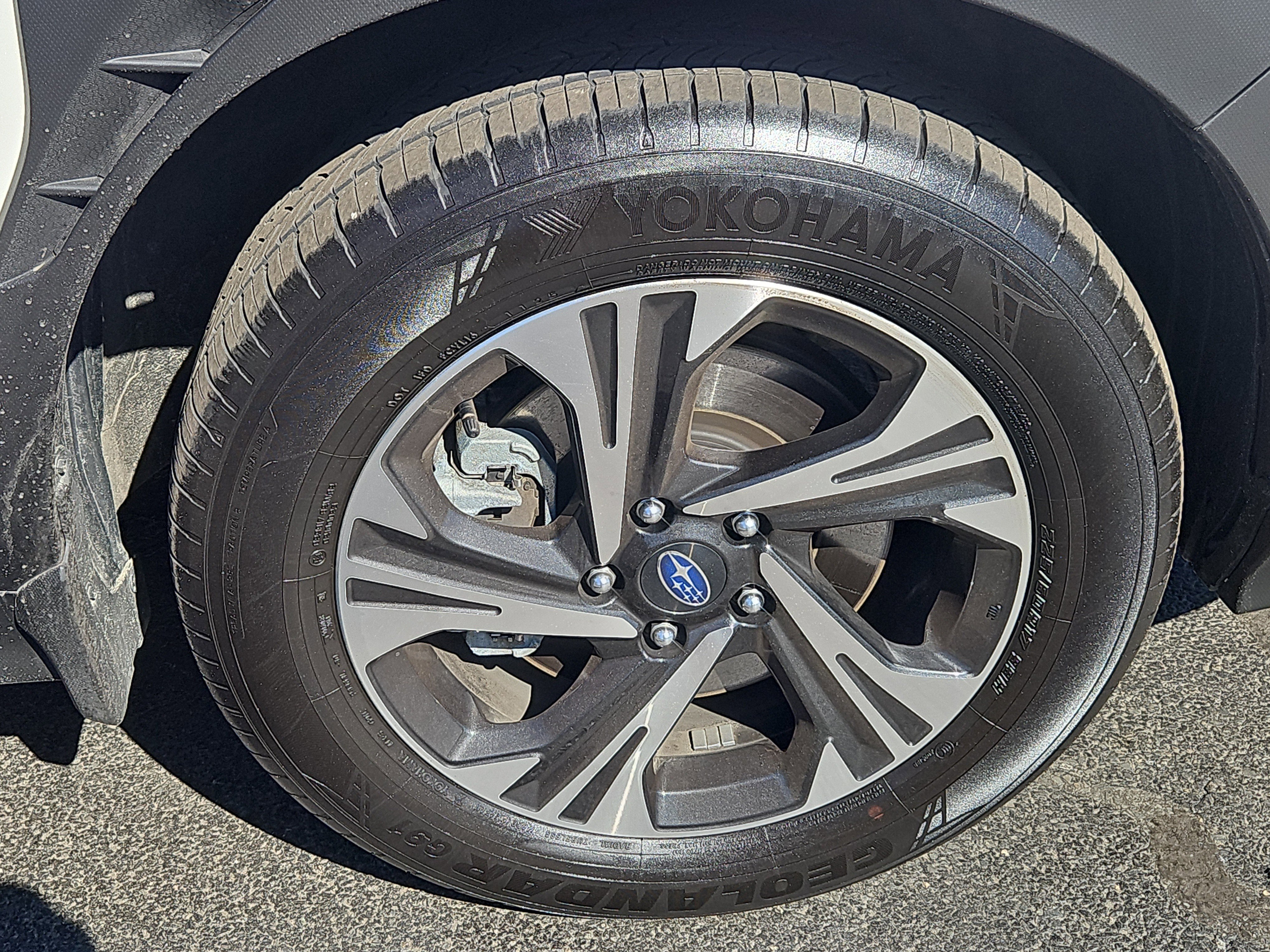 Certified 2025 Subaru Crosstrek 2.0i Premium AWD/4WD image 28