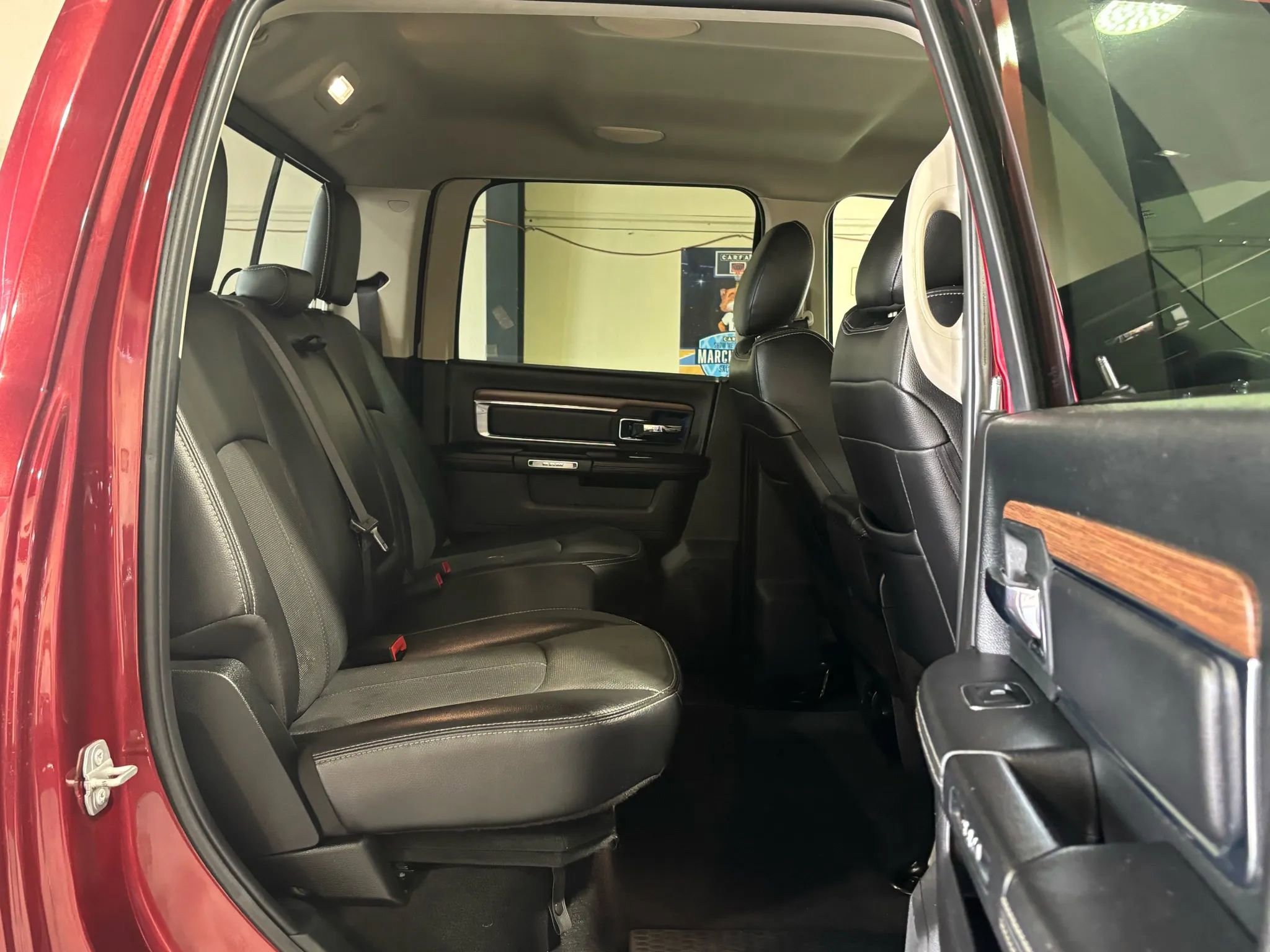 Used 2018 RAM 2500 Laramie AWD/4WD image 13
