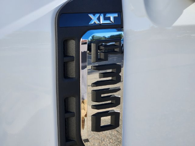 New 2027 Ford F350 XLT w/ XLT Premium Package AWD/4WD image 17