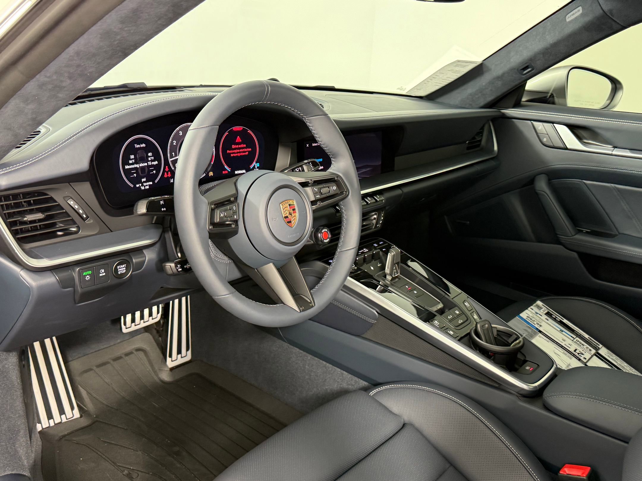 New 2026 Porsche 911 Carrera image 4