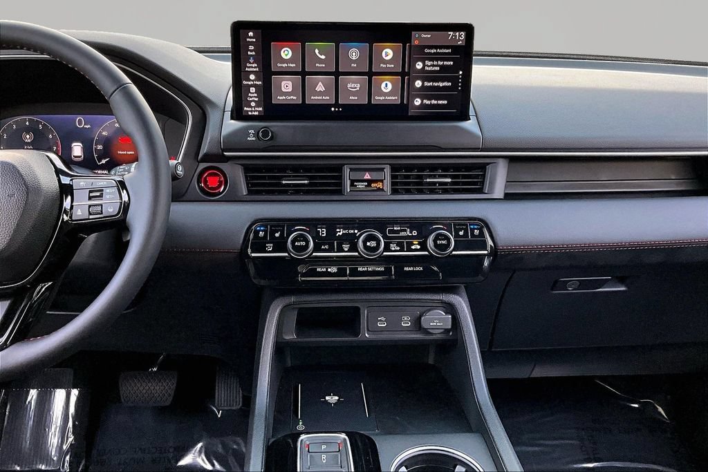 Certified 2026 Honda Pilot Black Edition image 9