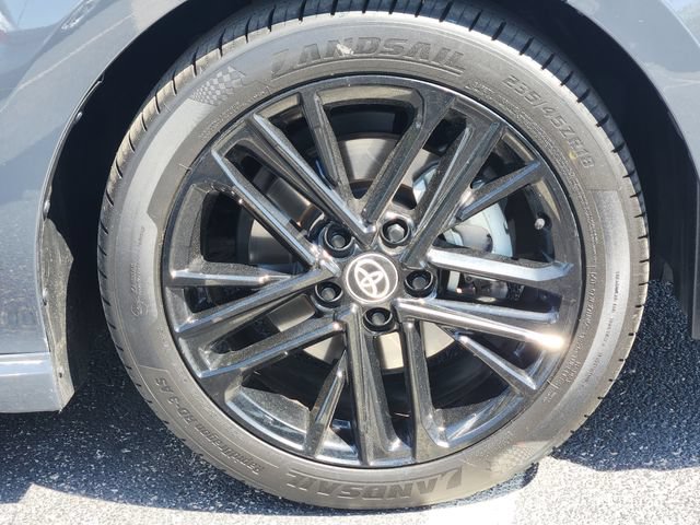 Used 2025 Toyota Camry SE FWD image 9