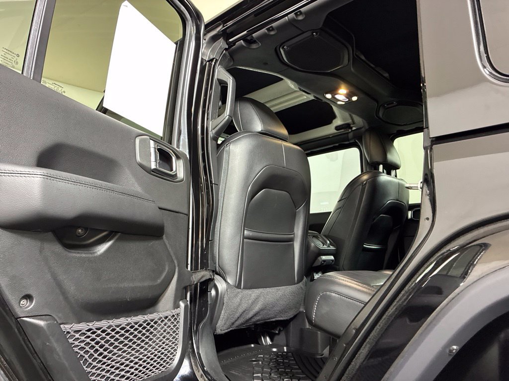 Used 2020 Jeep Wrangler Unlimited Sahara AWD/4WD image 26