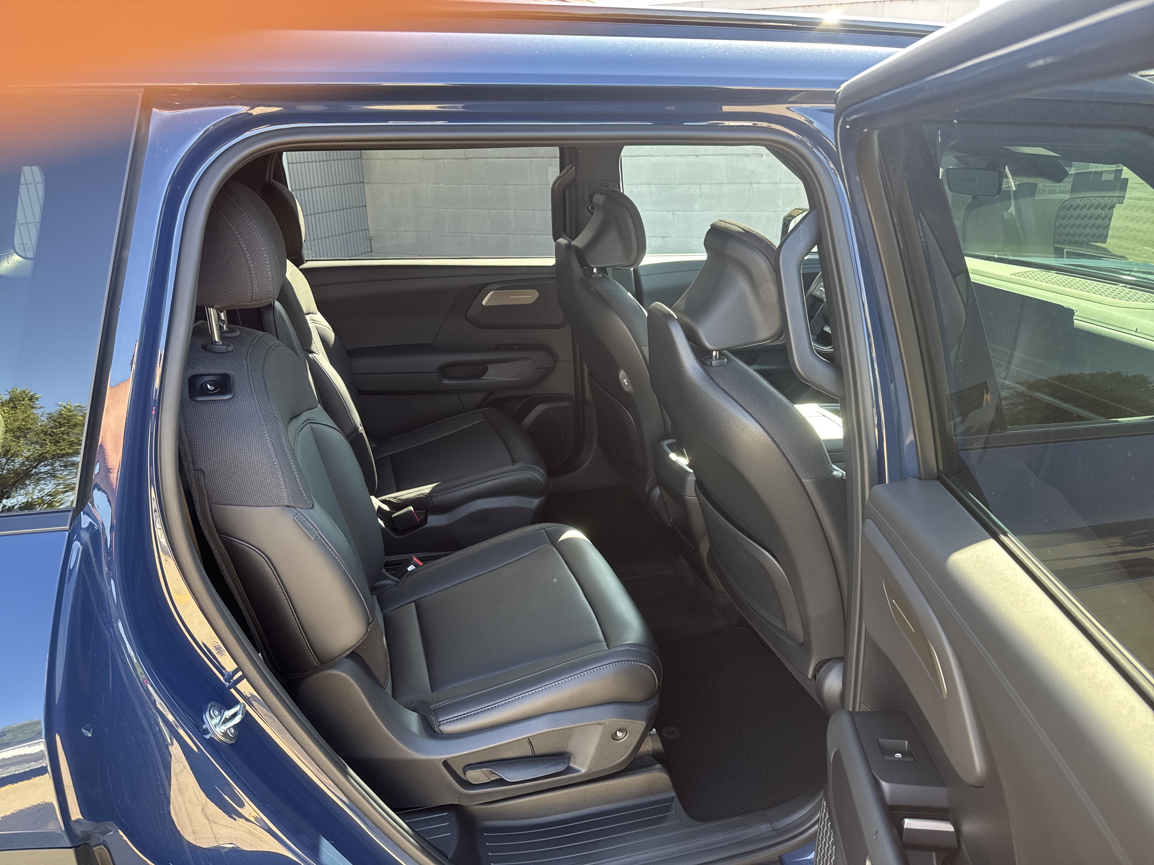 Used 2027 Kia Telluride S AWD/4WD image 6