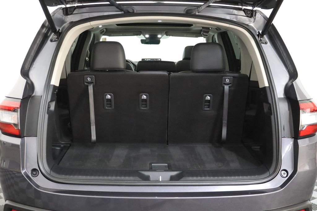 Used 2024 Honda Pilot Touring image 29
