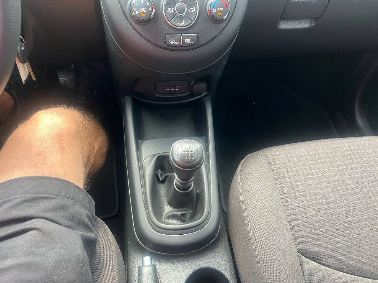 Used 2013 Kia Soul FWD image 10