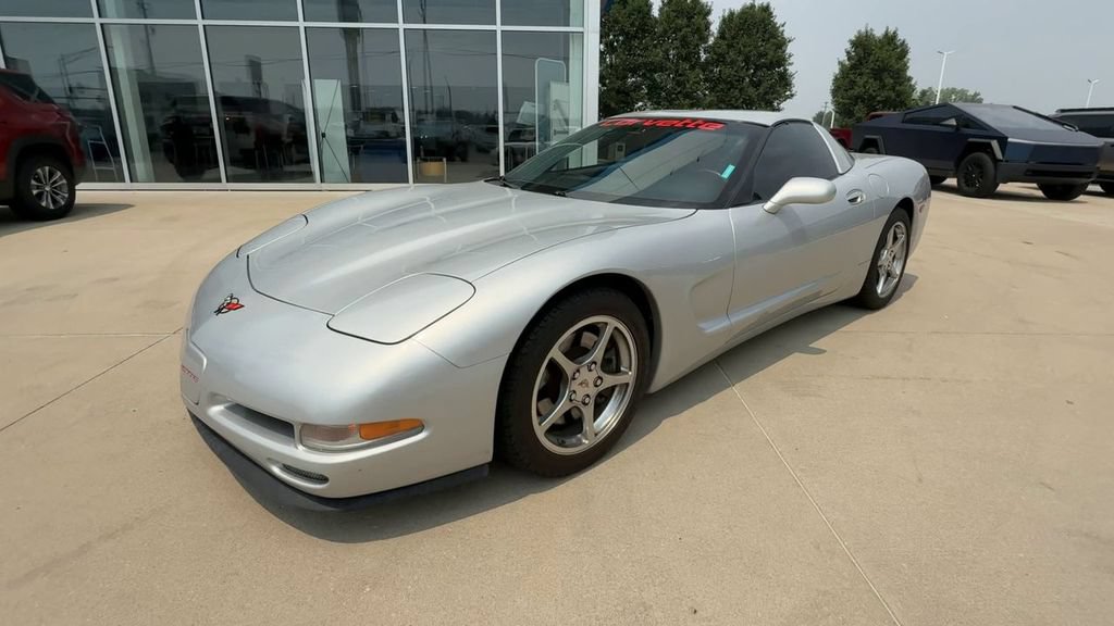 Used 1999 Chevrolet Corvette Coupe w/ Memory Pkg RWD image 4