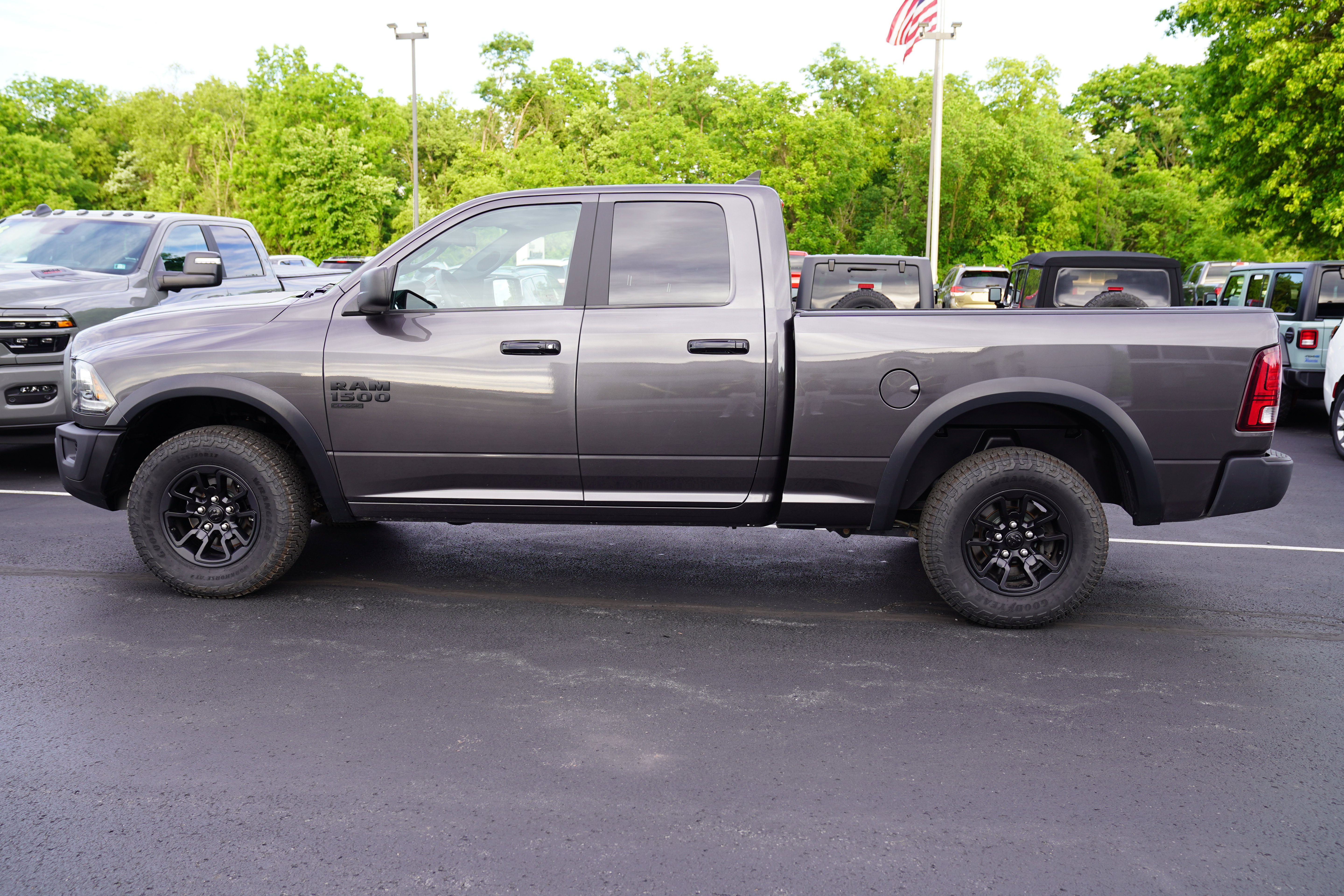 Used 2023 RAM 1500 Warlock w/ Electronics Group AWD/4WD image 9