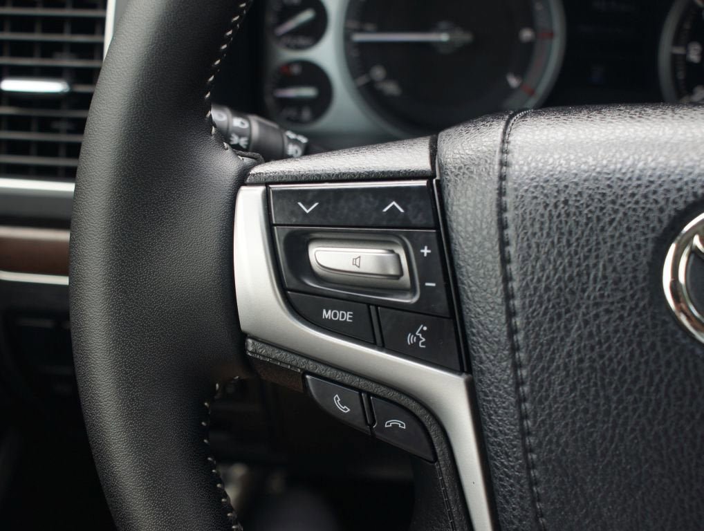 Used 2019 Toyota Land Cruiser AWD/4WD image 11