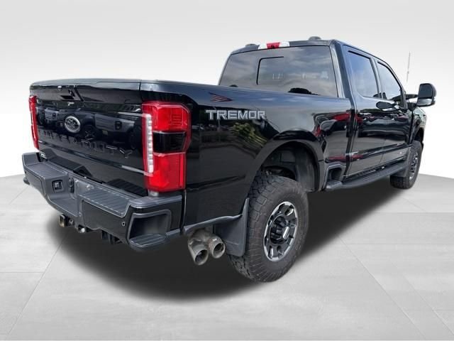 Used 2024 Ford F350 Lariat w/ Lariat Ultimate Package AWD/4WD image 4