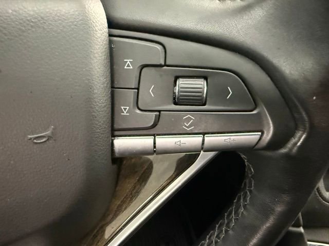 Used 2022 Cadillac XT6 Premium Luxury w/ Technology Package image 20