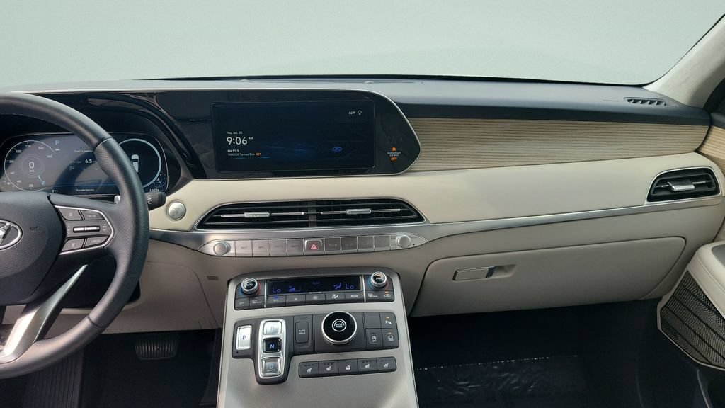 Certified 2021 Hyundai Palisade Calligraphy FWD image 14