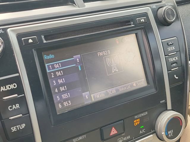 Used 2014 Toyota Camry L FWD image 28