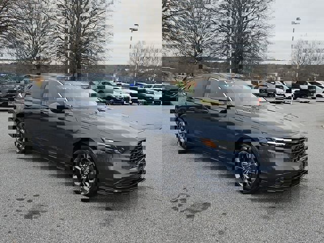 Used 2024 Honda Accord EX image 10