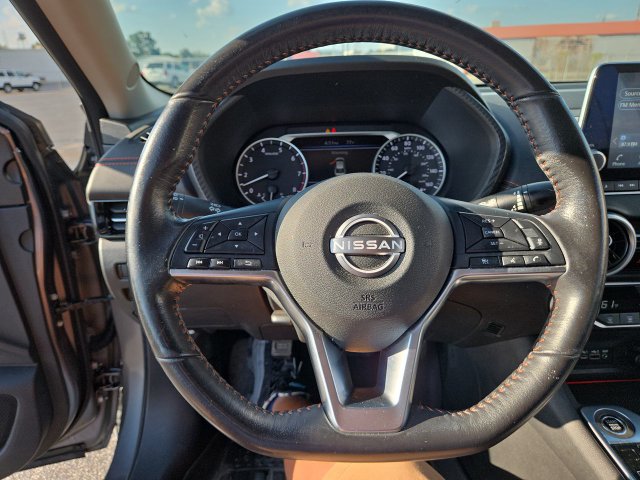 Used 2024 Nissan Sentra SR FWD image 14
