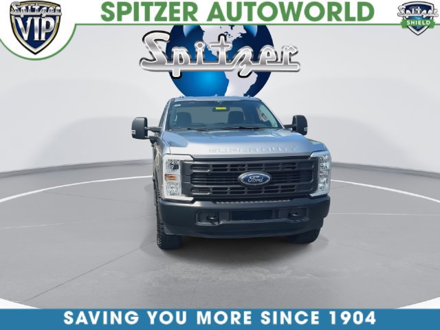 Used 2024 Ford F350 XL w/ 360-Degree Camera Package AWD/4WD image 4
