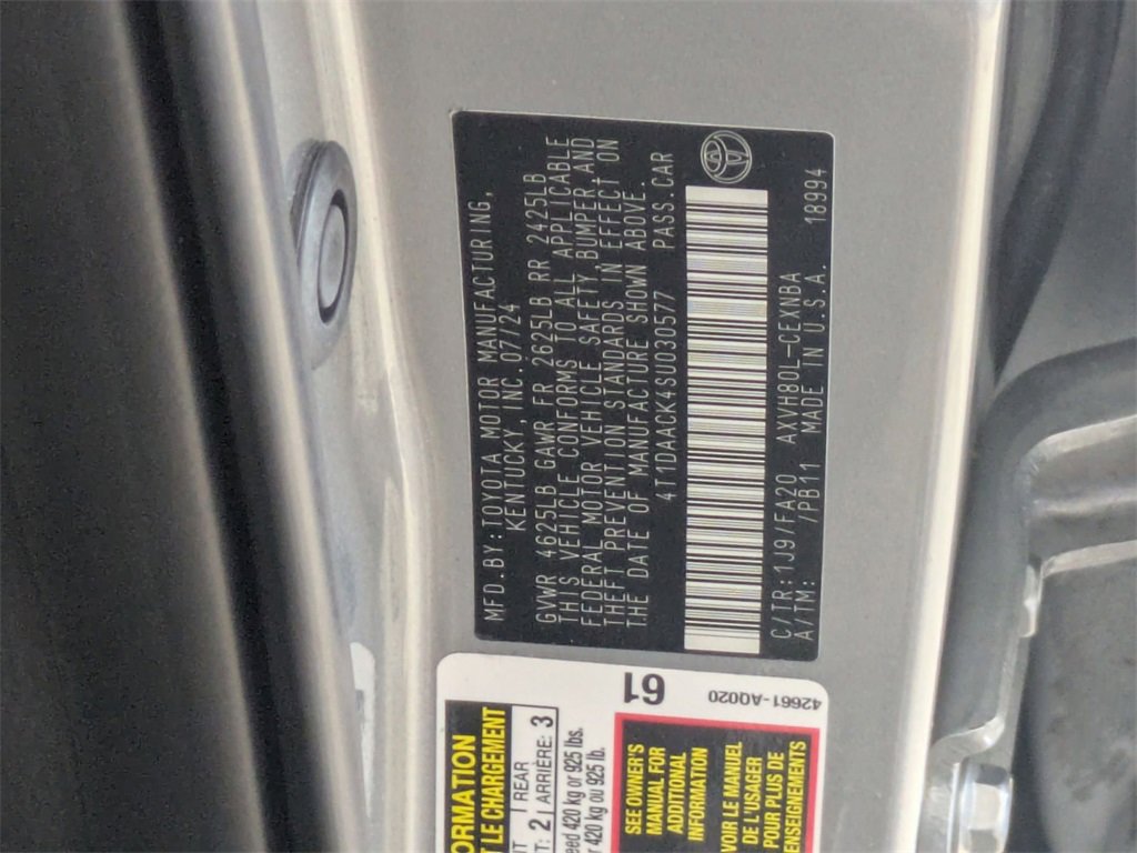 Used 2025 Toyota Camry LE image 37