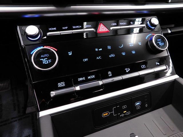 Used 2025 Hyundai Santa Fe SEL image 33