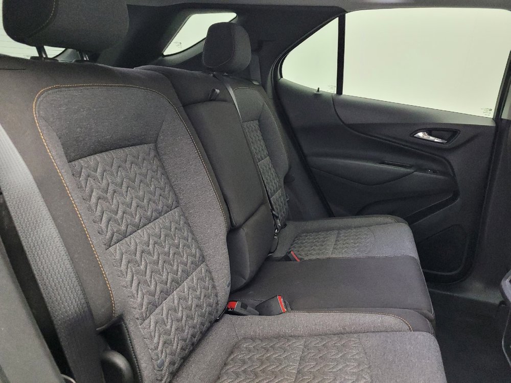 Used 2023 Chevrolet Equinox LT image 19