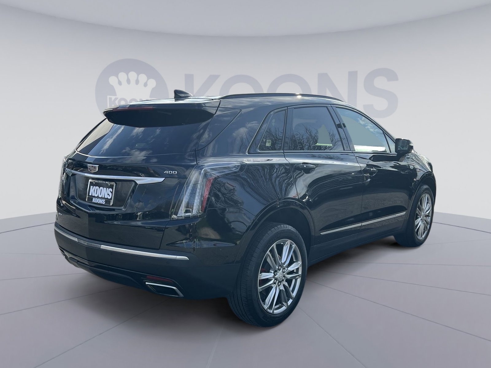 Used 2023 Cadillac XT5 Sportv w/ Technology Package image 7